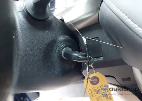 2015 Toyota Rav4 Xle из США, поврежденный, VIN 2T3RFREV5FW236307